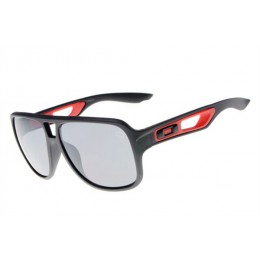 Oakley Dispatch Ii Sunglasses Matte Black/Grey Iridium