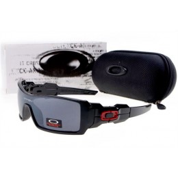 Oakley Oil Rig Sunglasses In Matte Black/Black Iridium