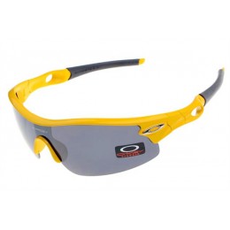 Oakley Radar Pitch Sunglasses In Polished Yellow/Black Iridium