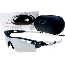 Oakley Radarlock Path Sunglasses In Matte Black/Silver Iridium