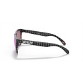 Oakley Frogskins Low Bridge Fit Origins Collection Sunglasses Carbon Fiber Frame Prizm Road Lens