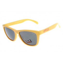 Oakley Frogskins Sunglasses In Enamel Yellow/Black Iridium