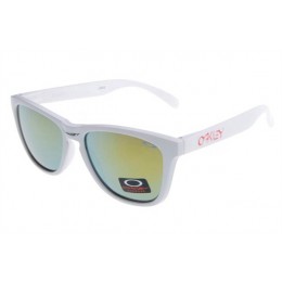 Oakley Frogskins Sunglasses In White/Fire Iridium