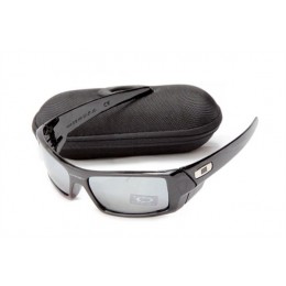 Oakley Gascan Sunglasses In Polished Black/Gray Iridium